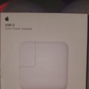 Apple USB-C 30W Power Adapter - White